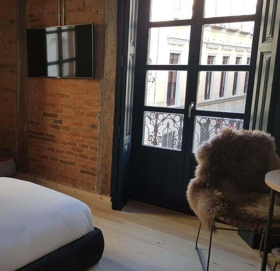 13 Suites Леон Екстериор снимка